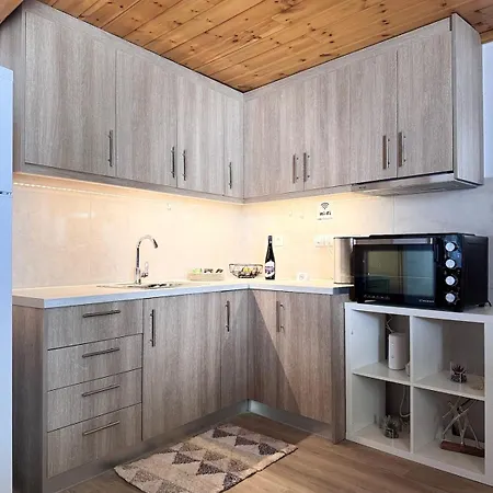 Tsakoniki Filoxenia!