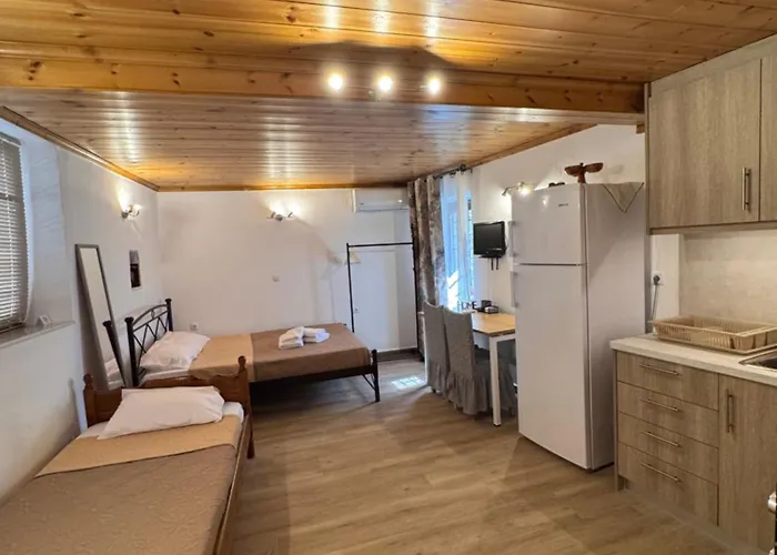 Tsakoniki Filoxenia! Λεωνίδιο